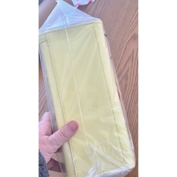 NWT Juicy Couture Yellow Patent Bow Top Handle Handbag Purse - Picture 7 of 7